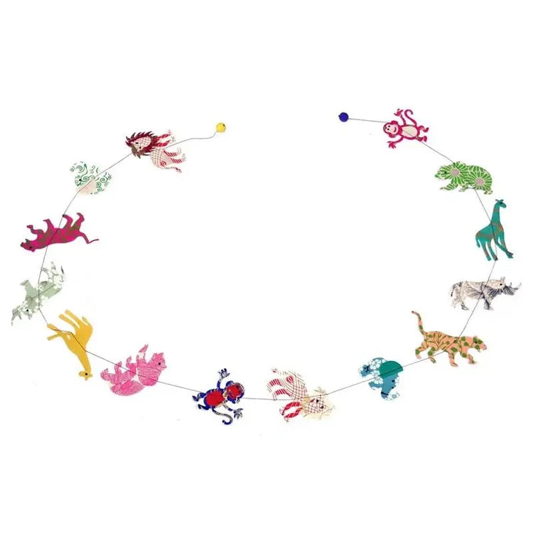 Nepalese Garland, Zoo Animals