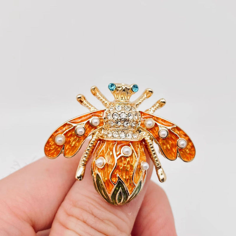 RHINESTONE BEE