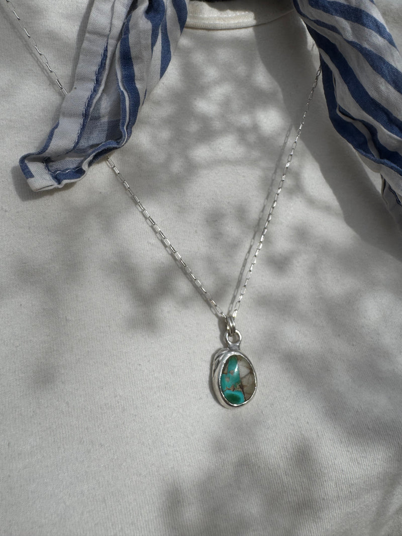 TURQUOISE PETAL NECKLACE