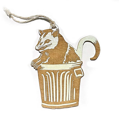 Pic of the Possum Ornament""