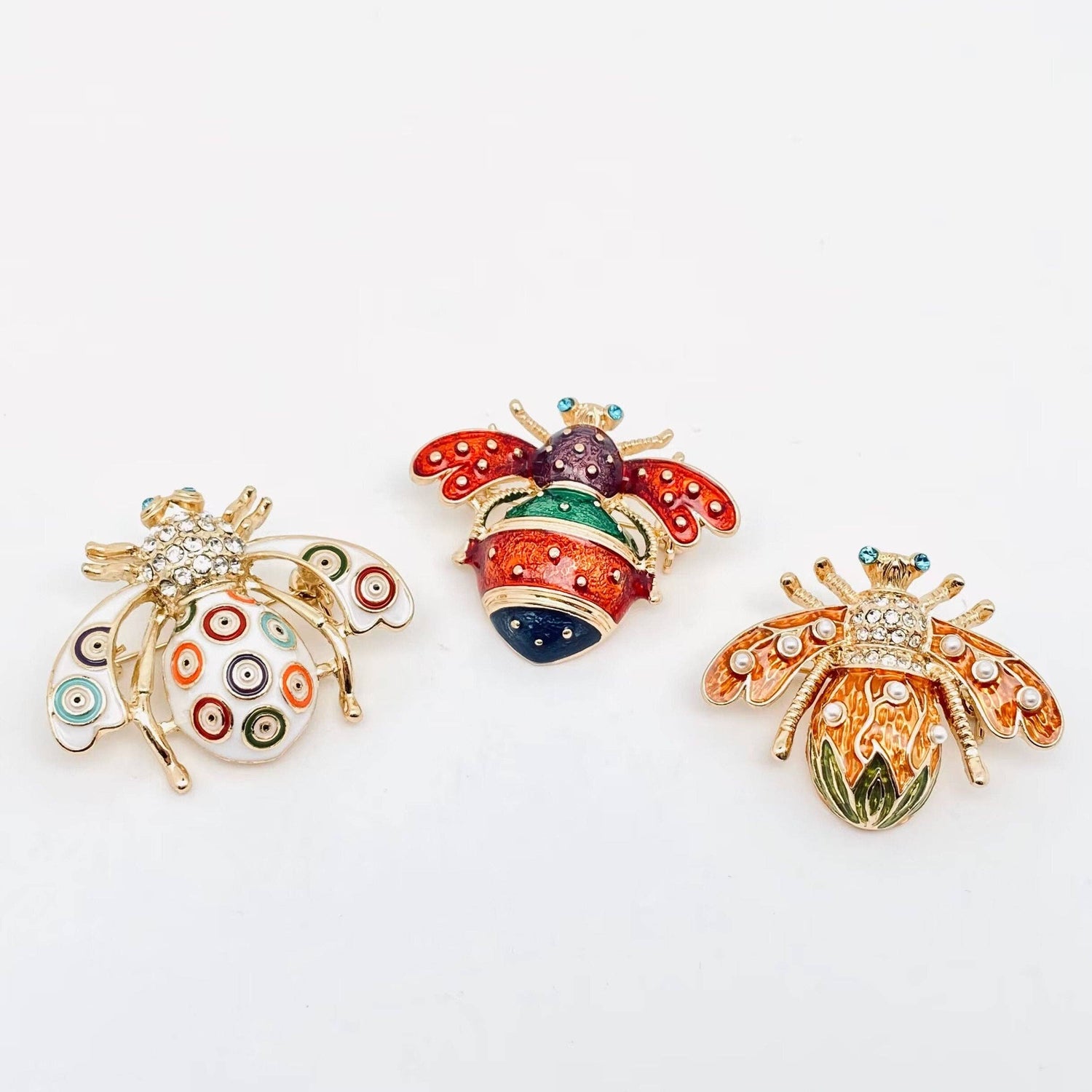 RHINESTONE BEE