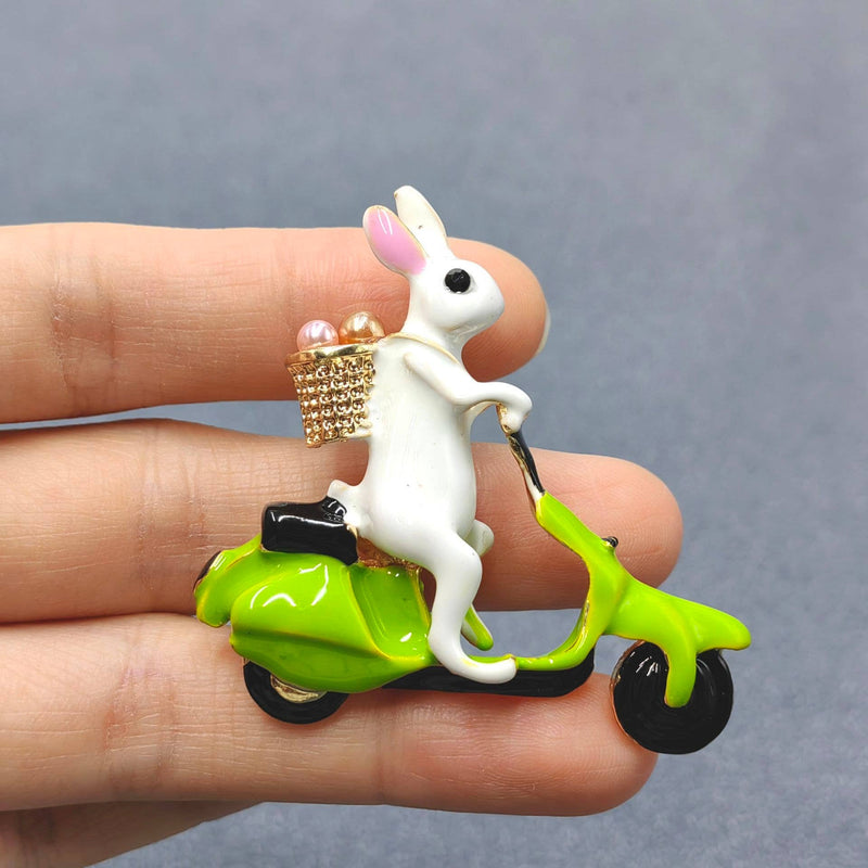RABBIT ON MOTOR