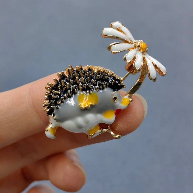 HEDGEHOG DAISIES