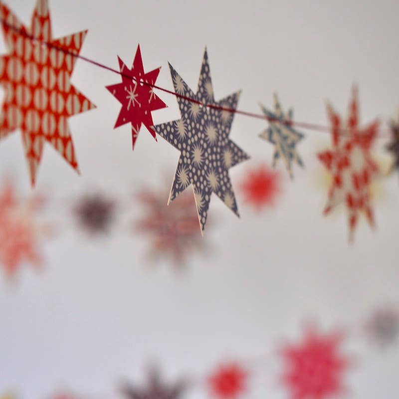 Make-A-Star Garland