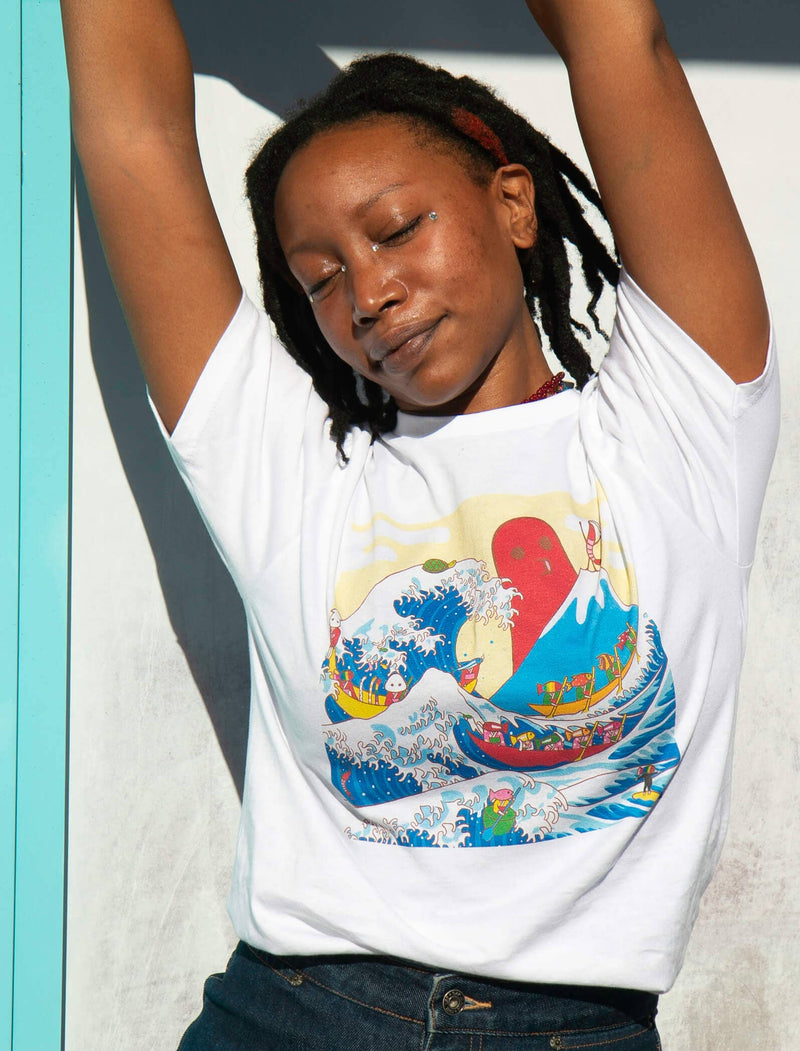 Naoshi The Great Octopus Wave Classic T-shirt