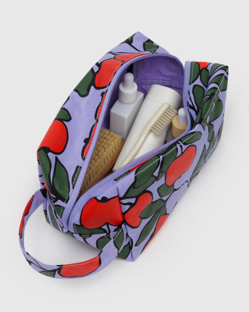 Baggu Dopp Kit, Apple Tree